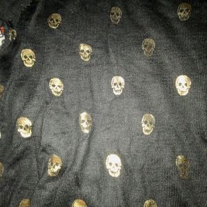 Skull sweater